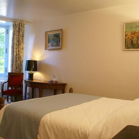 Hostellerie Du Chateau De L'Isle La Croix-en-Touraine Zewnętrze zdjęcie
