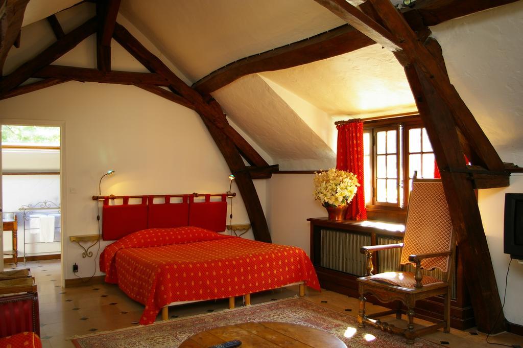 Hostellerie Du Chateau De L'Isle La Croix-en-Touraine Pokój zdjęcie