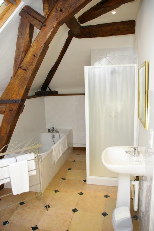 Hostellerie Du Chateau De L'Isle La Croix-en-Touraine Pokój zdjęcie
